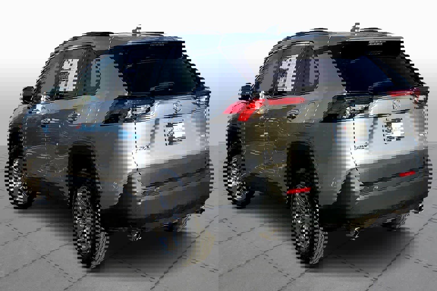 Used 2023 Toyota RAV4 XLE image 11