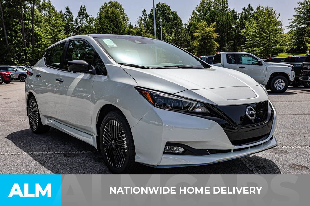 Used 2025 Nissan Leaf SV Plus image 5