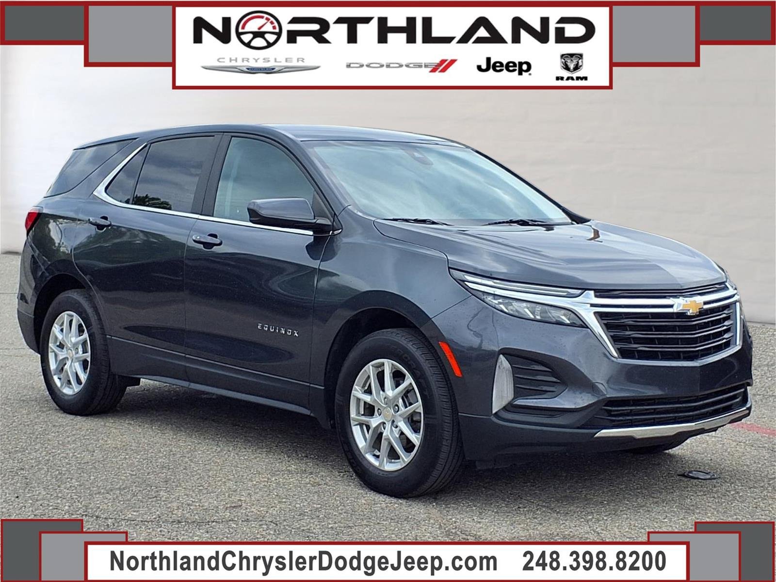 Used 2023 Chevrolet Equinox LT AWD/4WD image 1