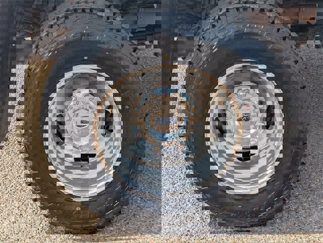 Used 2019 Ford F350 Lariat image 10