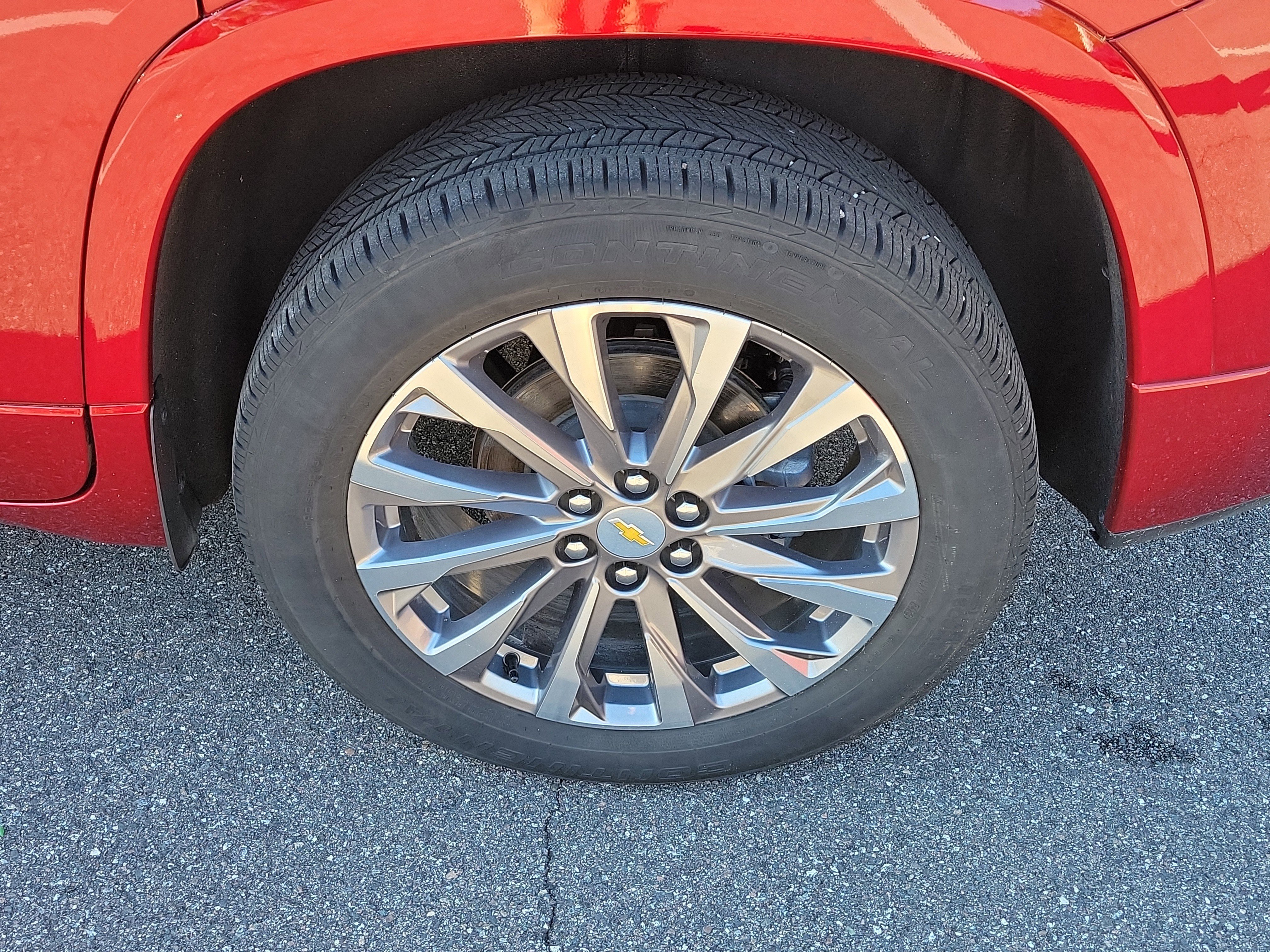 Used 2023 Chevrolet Traverse Premier w/ LPO, Floor Liner Package image 42