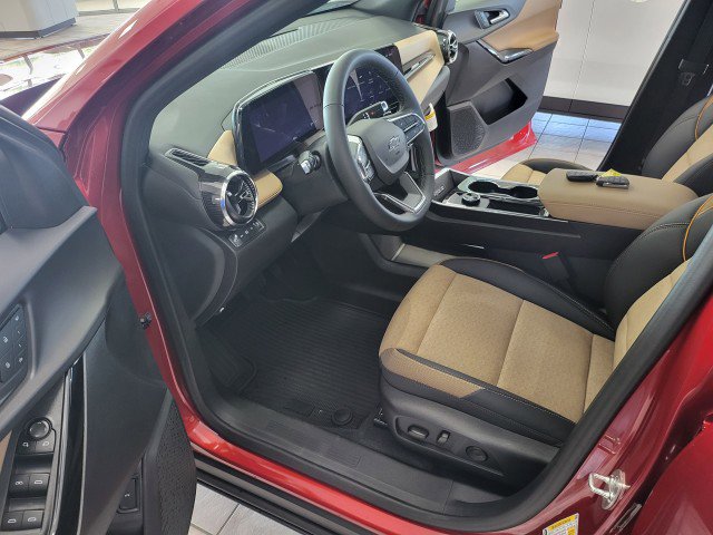 New 2026 Chevrolet Equinox ACTIV w/ Convenience Package III image 5