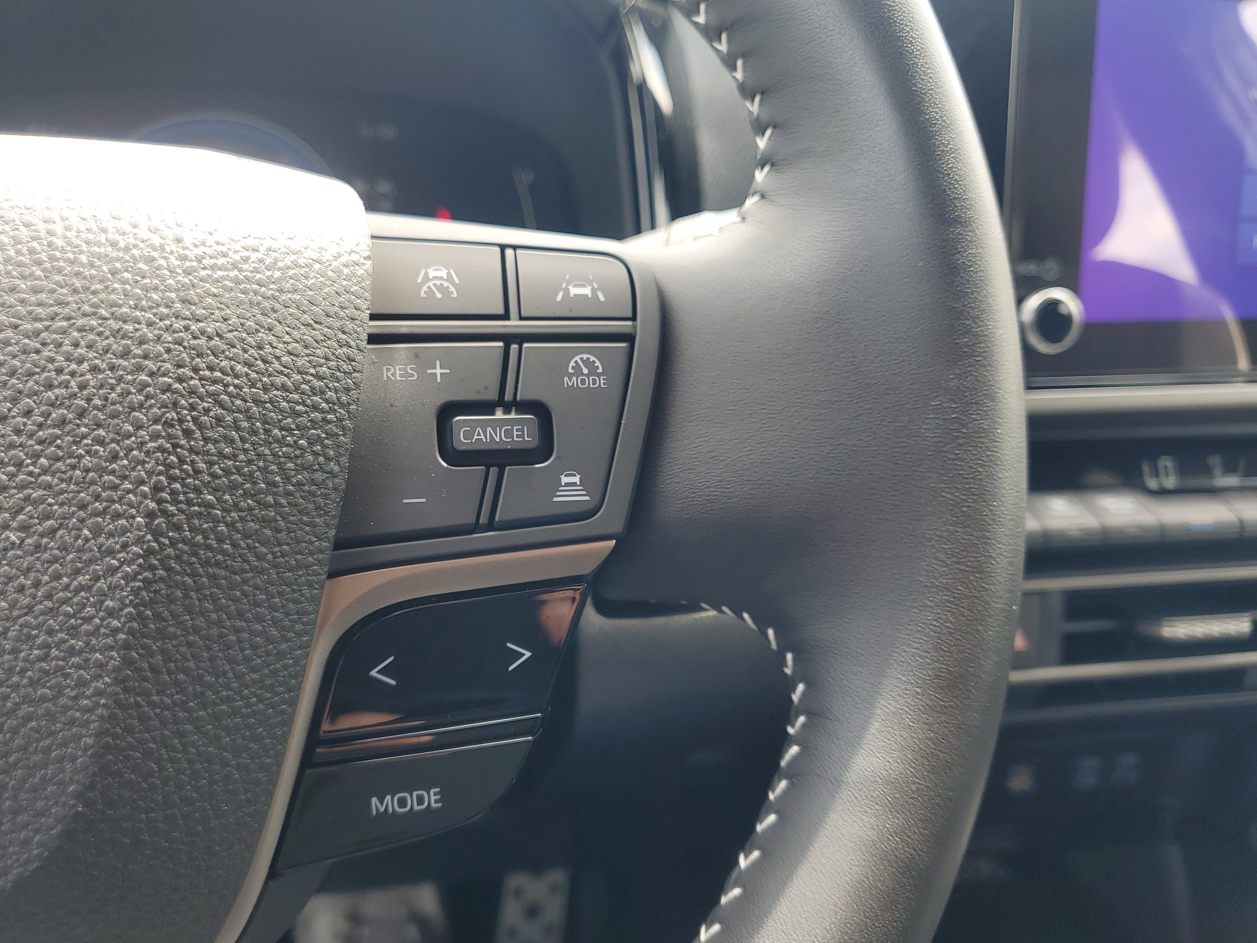 Certified 2025 Toyota Camry SE FWD image 18