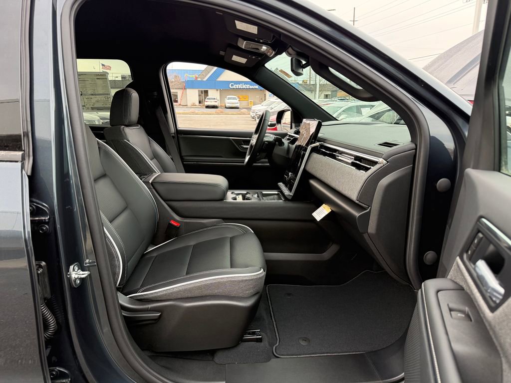 New 2026 GMC Sierra EV Elevation AWD/4WD image 21