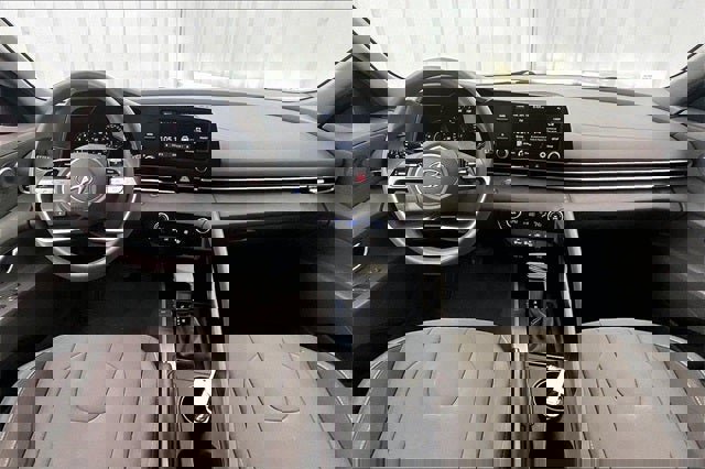 Certified 2023 Hyundai Elantra SEL w/ Cargo Package image 14