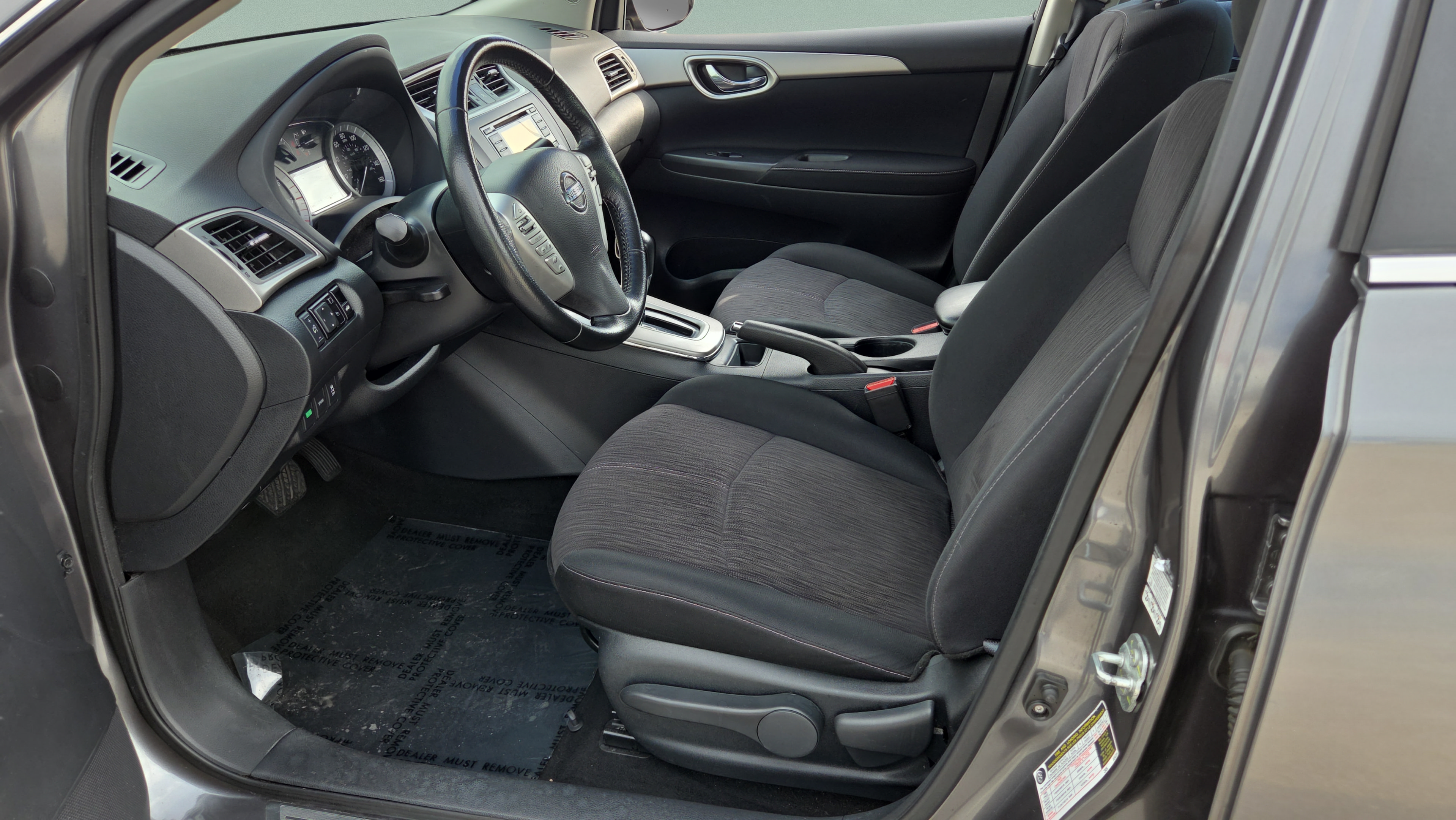 Used 2015 Nissan Sentra SV FWD image 9