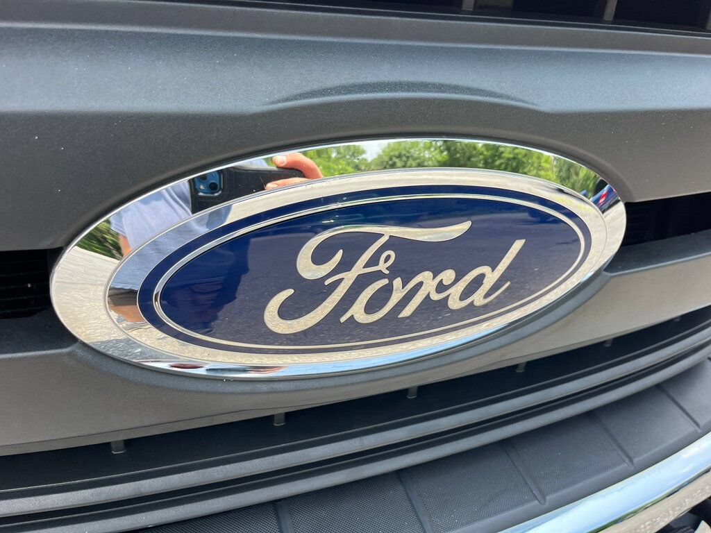 Used 2019 Ford F550 4x4 Regular Cab Super Duty image 14