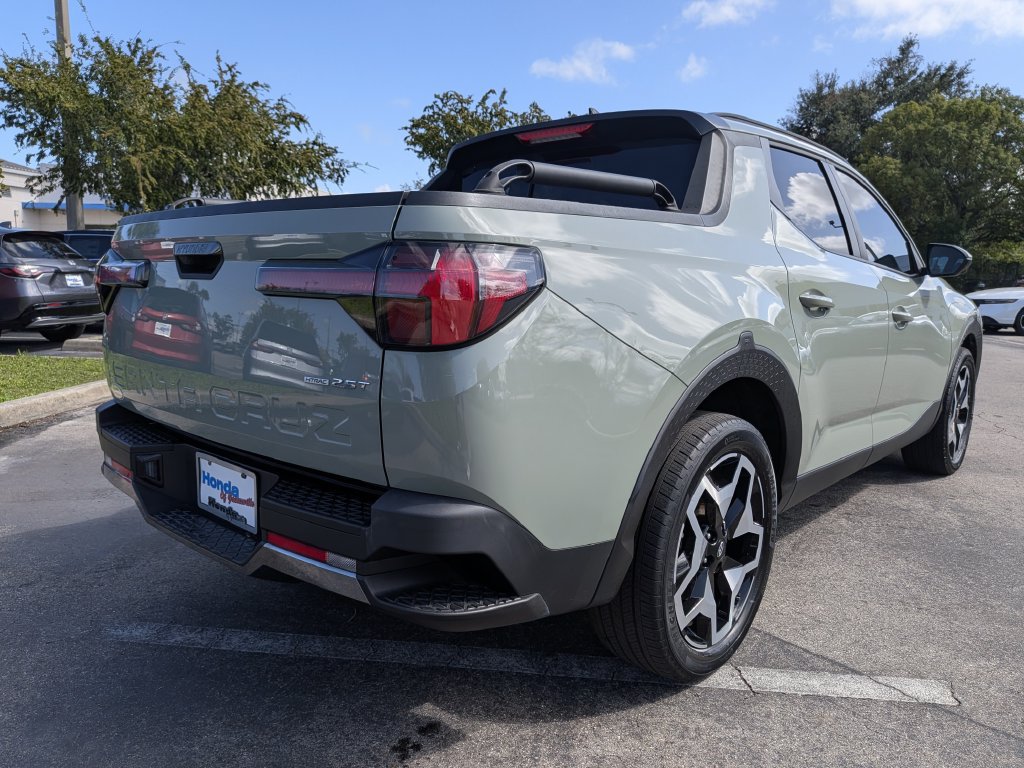 Used 2023 Hyundai Santa Cruz Limited AWD/4WD image 3