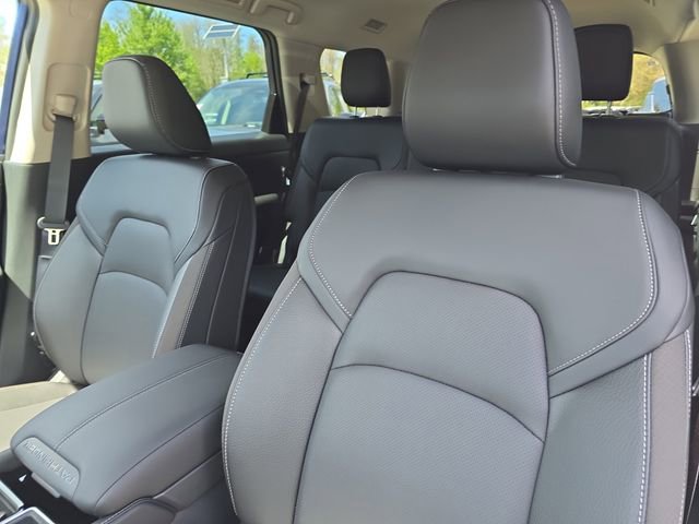 New 2026 Nissan Pathfinder SL image 23
