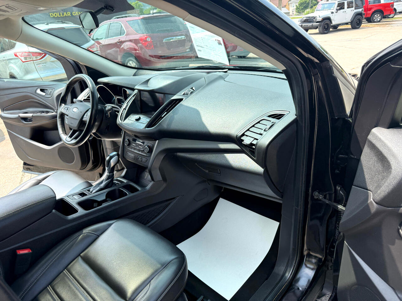 Used 2019 Ford Escape SEL image 59