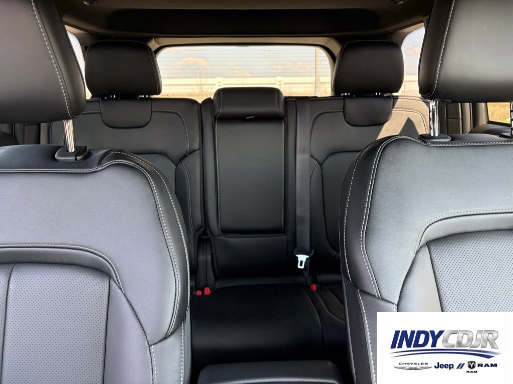 New 2026 Jeep Grand Cherokee Limited AWD/4WD image 15