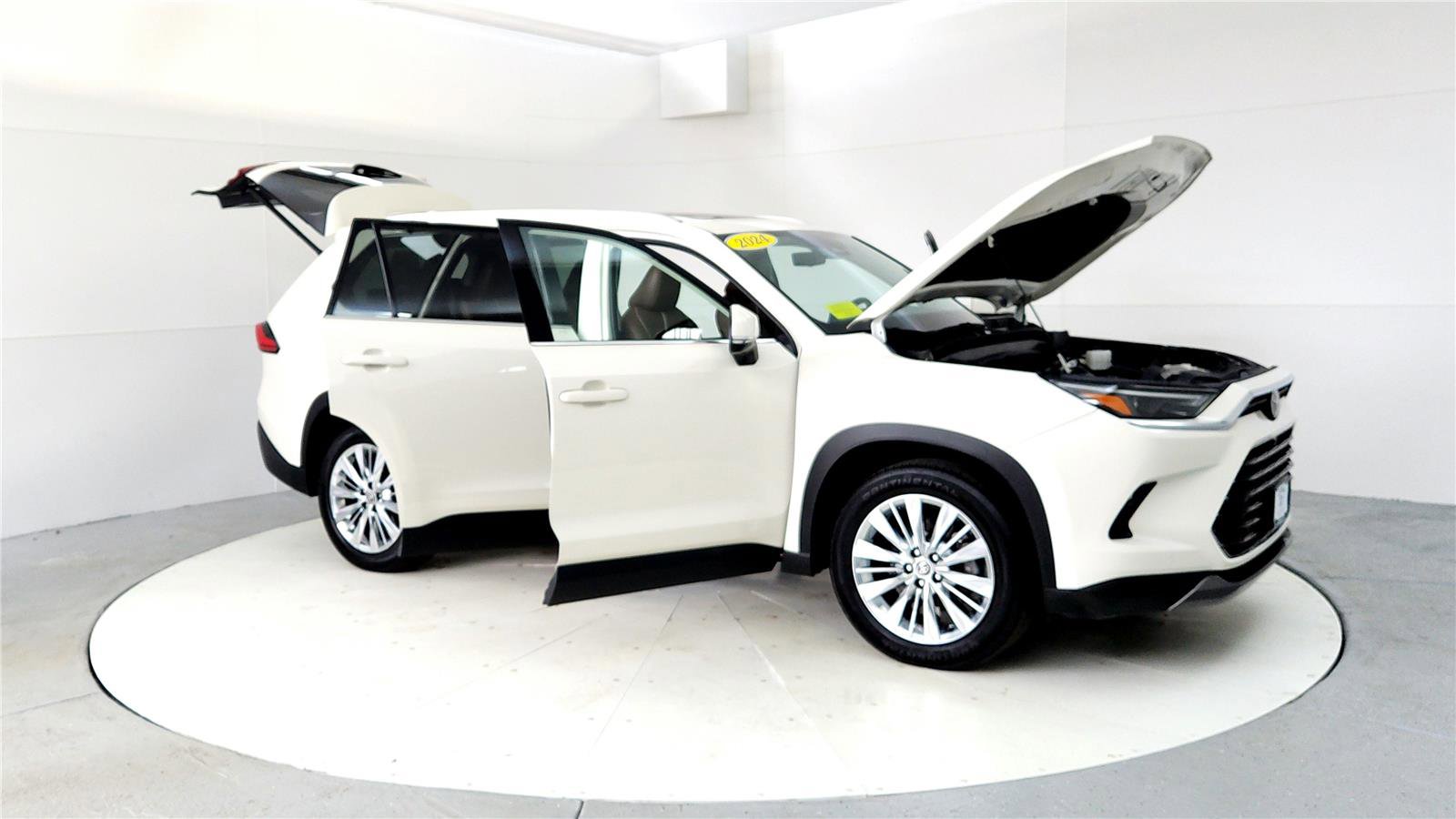 Certified 2024 Toyota Grand Highlander Platinum image 12