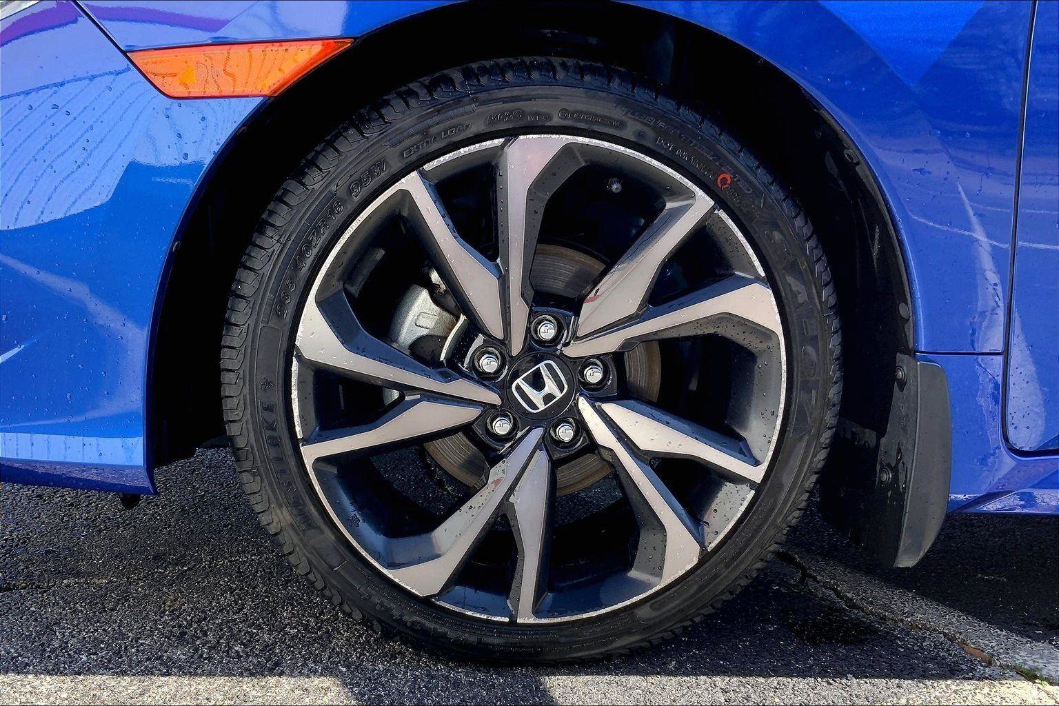 Used 2020 Honda Civic Sport image 9