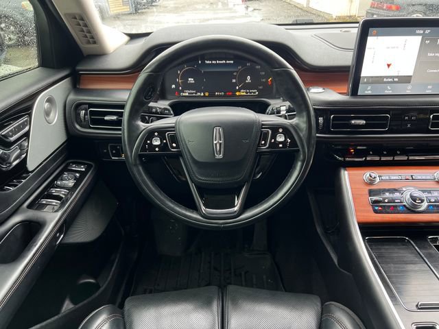 Used 2020 Lincoln Aviator Reserve w/ Equipment Group 202A AWD/4WD image 18