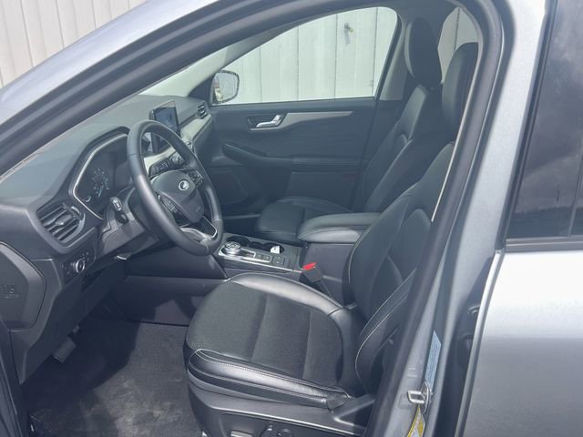 Used 2022 Ford Escape SEL image 11