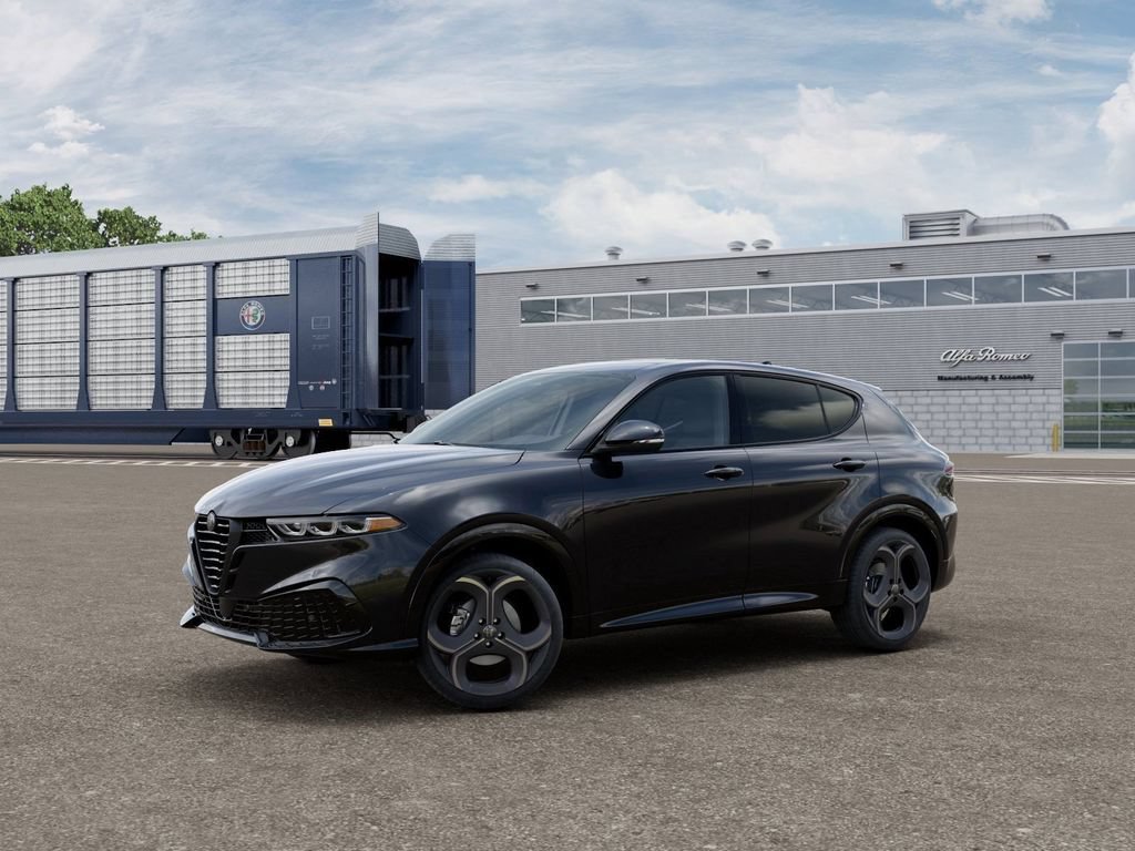 New 2026 Alfa Romeo Tonale w/ Red Premium Package AWD/4WD image 1
