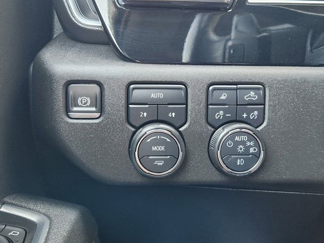 Used 2025 Chevrolet Silverado 1500 LTZ image 24