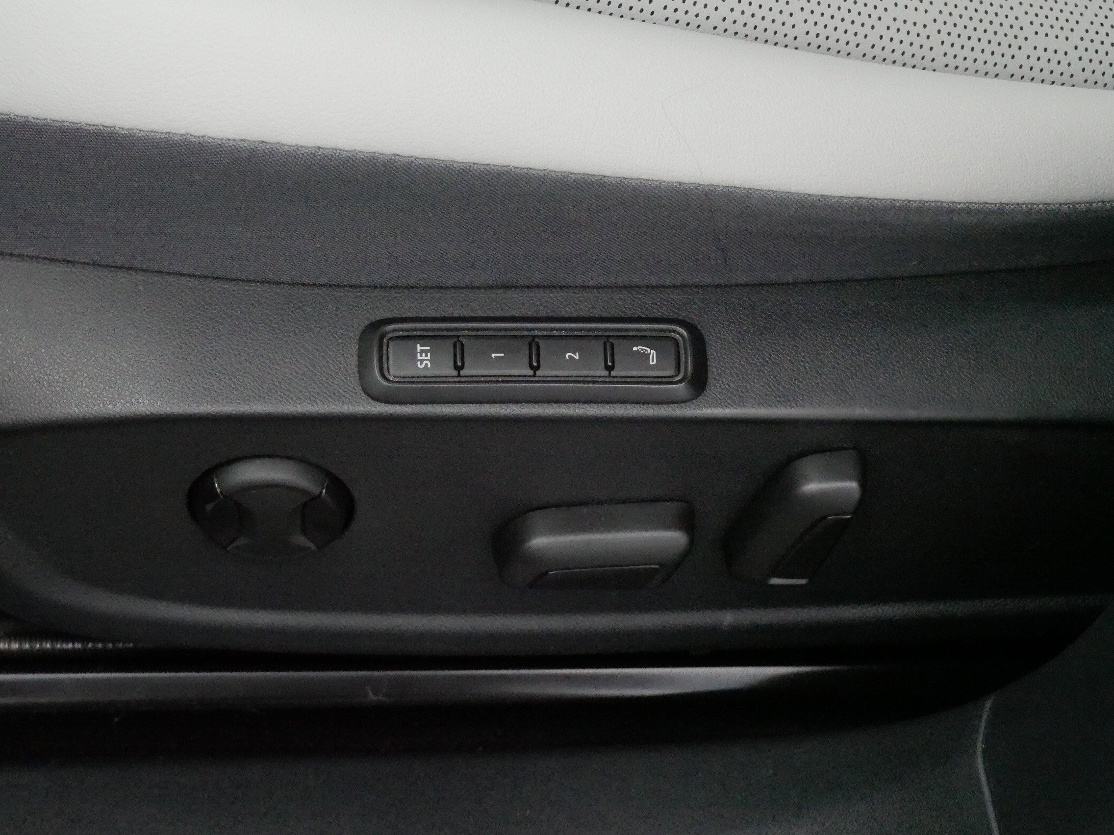 Certified 2021 Volkswagen ID.4 Pro S RWD image 20