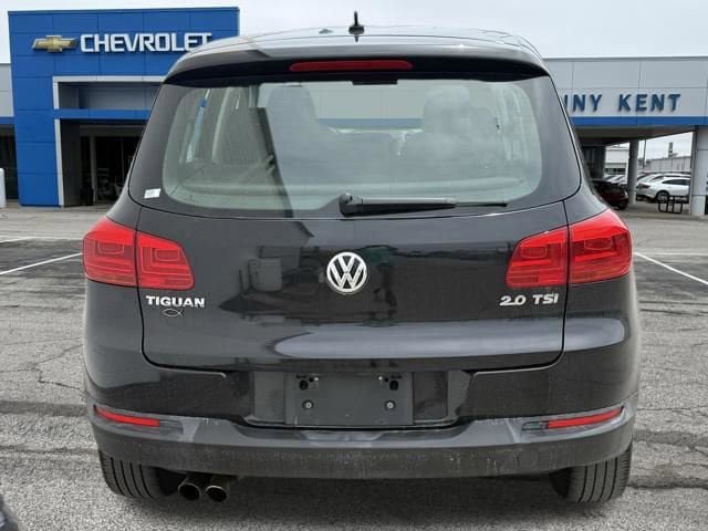 Used 2012 Volkswagen Tiguan S FWD image 6