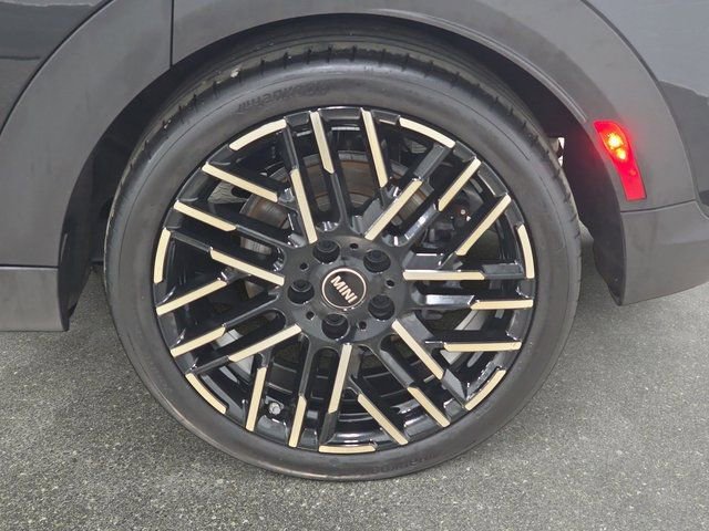 Used 2025 MINI Cooper S image 26