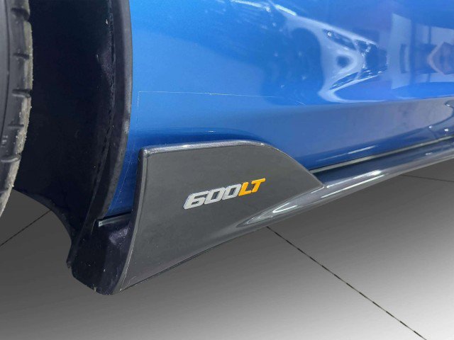 Used 2020 McLaren 600LT Spider image 37