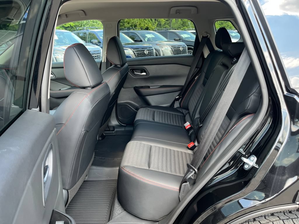 New 2026 Nissan Rogue SV AWD/4WD image 26