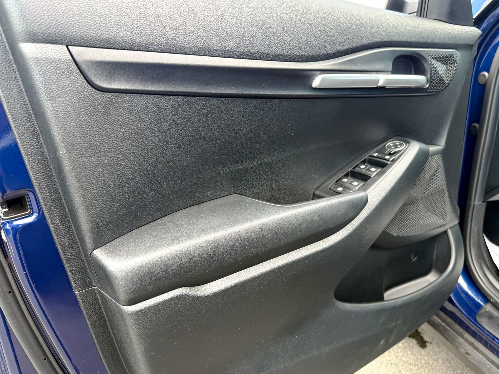 Certified 2025 Kia Seltos LX AWD/4WD image 17