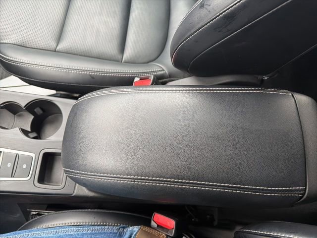 Used 2025 Ford Escape Platinum image 24