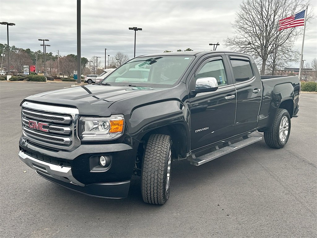 Used 2018 GMC Canyon SLT image 2
