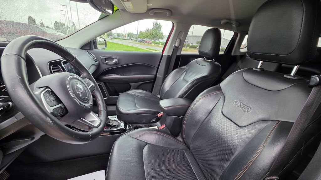 Used 2019 Jeep Compass Limited image 21
