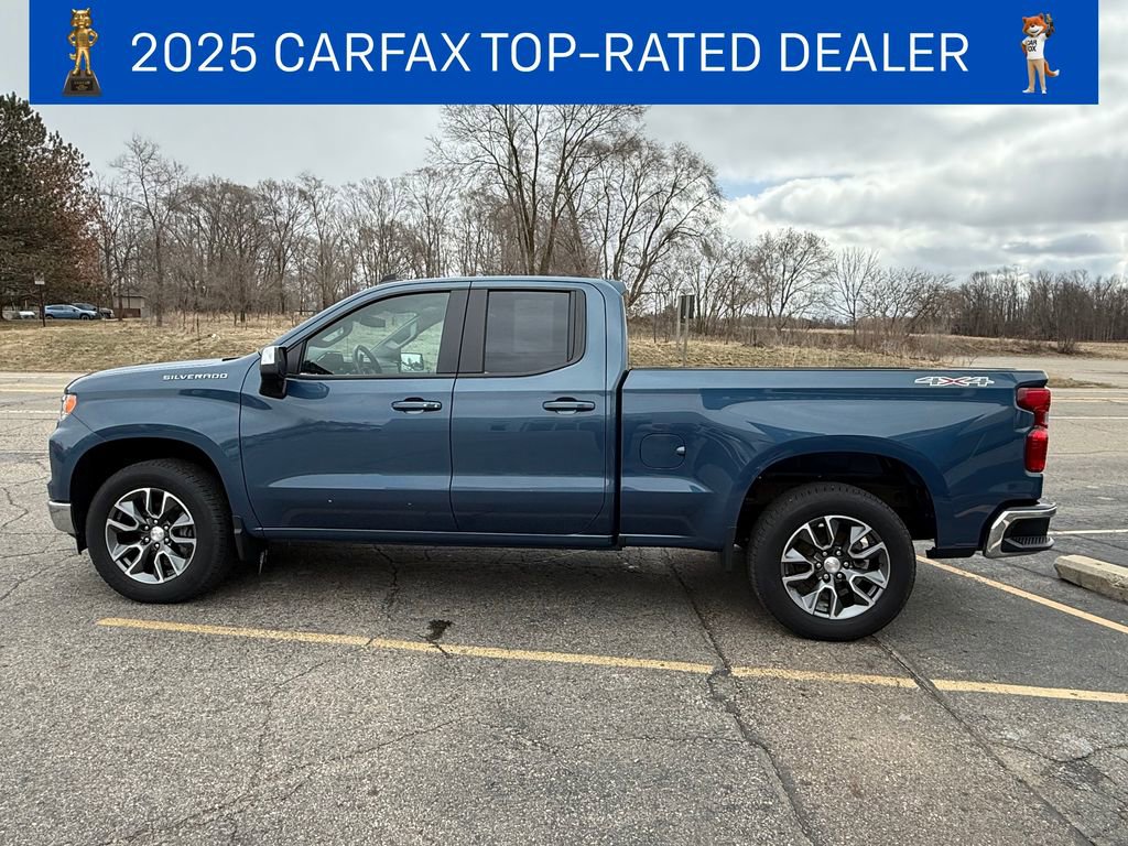 Certified 2024 Chevrolet Silverado 1500 LT image 2