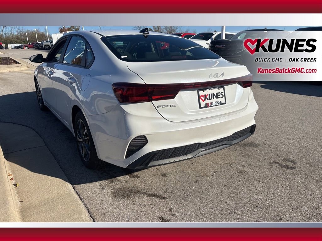Used 2024 Kia Forte LXS image 6