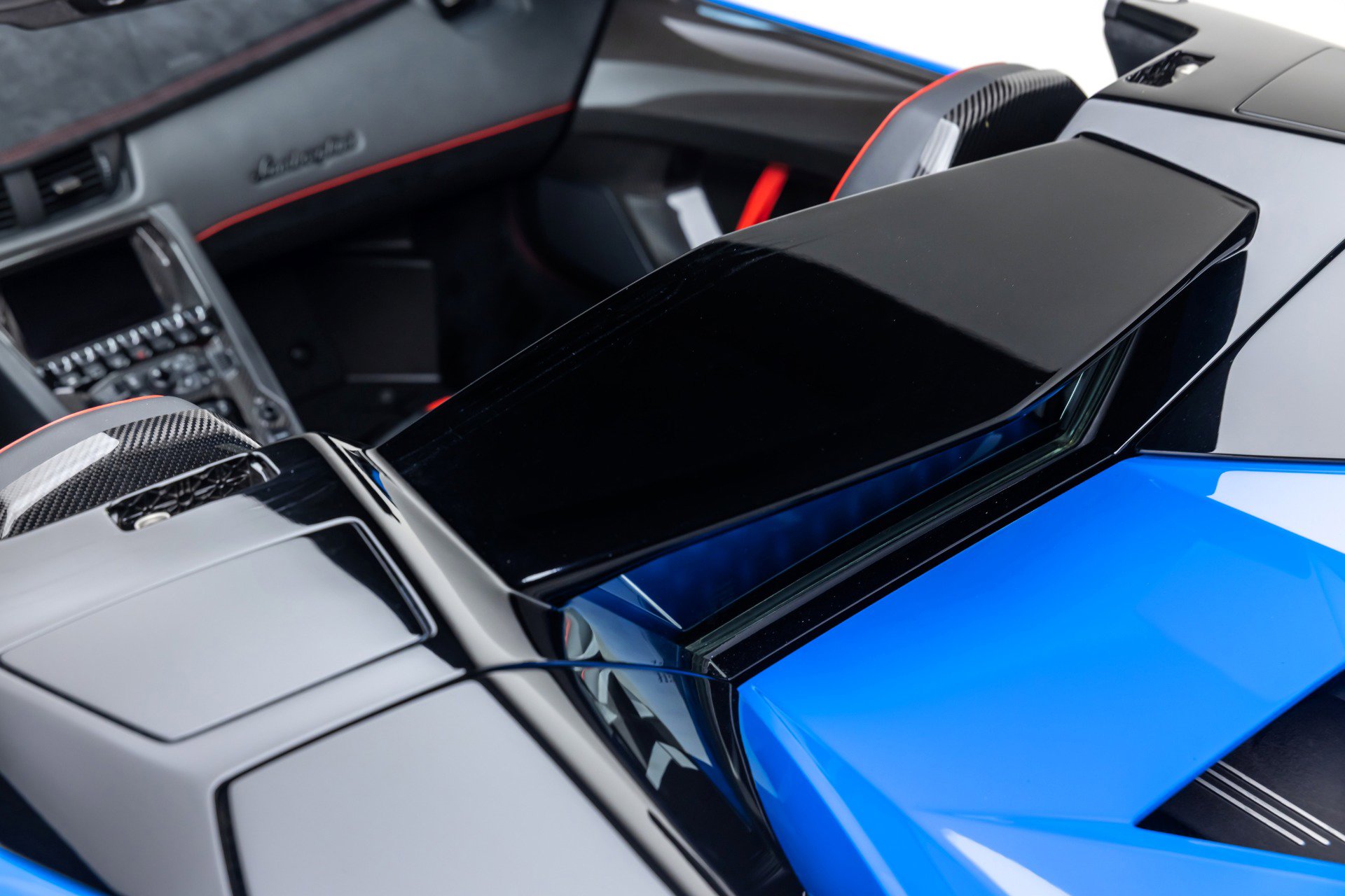 Used 2017 Lamborghini Aventador LP 750-4 Superveloce image 38