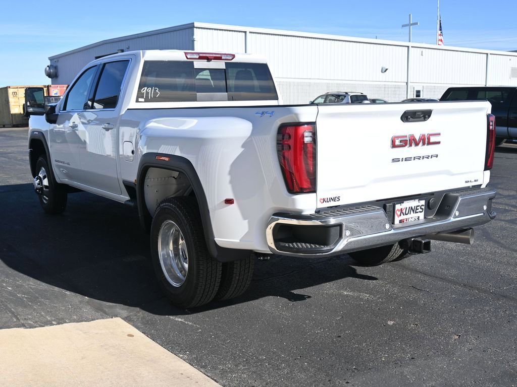 New 2026 GMC Sierra 3500 SLE w/ SLE Value Package image 9