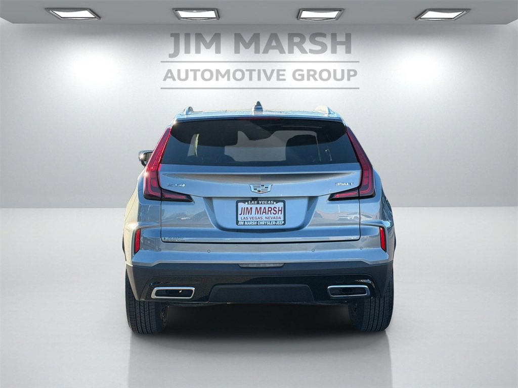 Used 2024 Cadillac XT4 Premium Luxury image 4