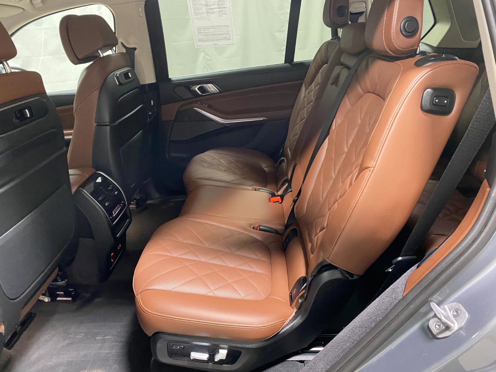 Certified 2026 BMW X7 xDrive40i image 17