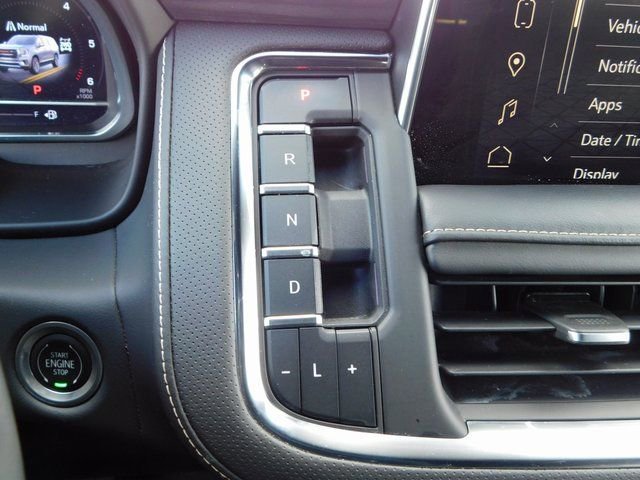 Used 2023 GMC Yukon SLT w/ SLT Luxury Package image 45