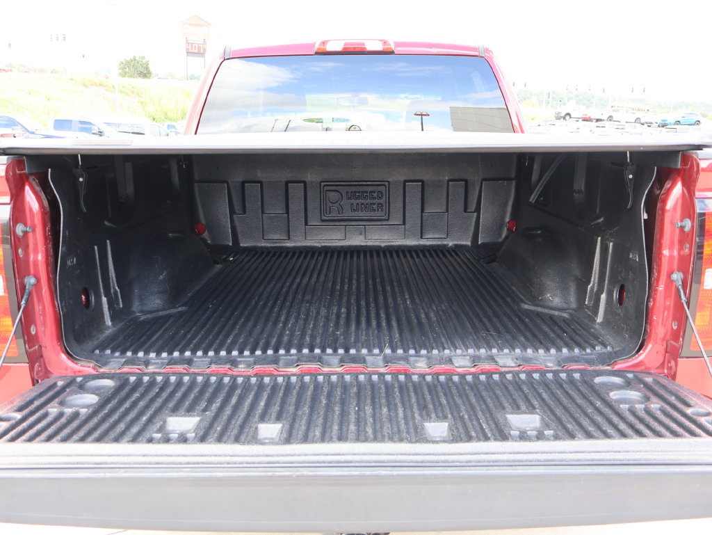 Used 2018 Chevrolet Silverado 1500 LT w/ All Star Edition AWD/4WD image 14
