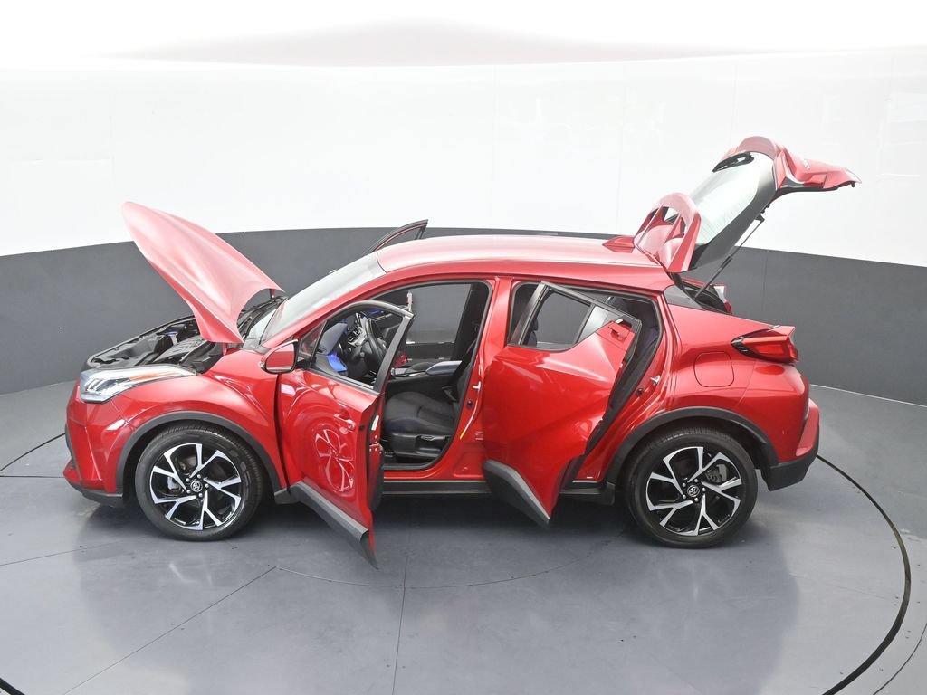 Used 2021 Toyota C-HR XLE FWD image 65