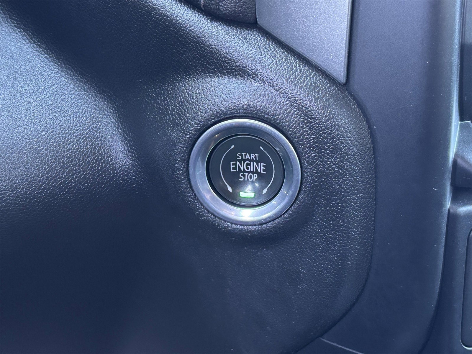 Used 2021 Chevrolet Silverado 1500 LT Trail Boss w/ Bed Protection Package image 31