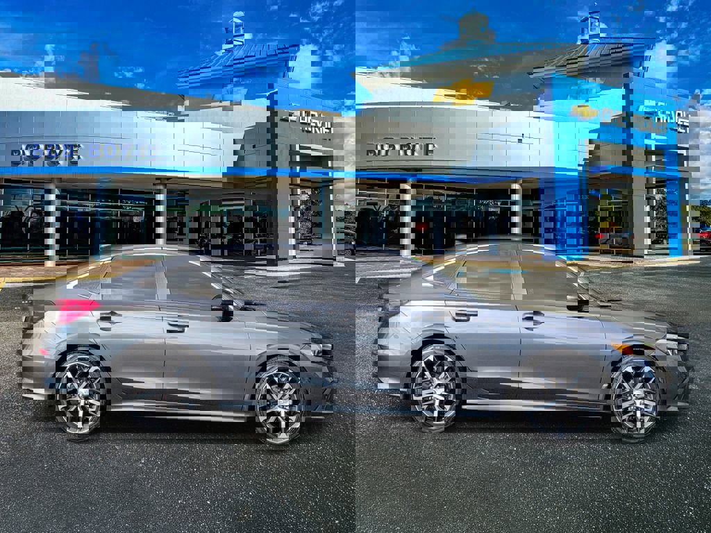 Used 2024 Honda Civic Touring image 2