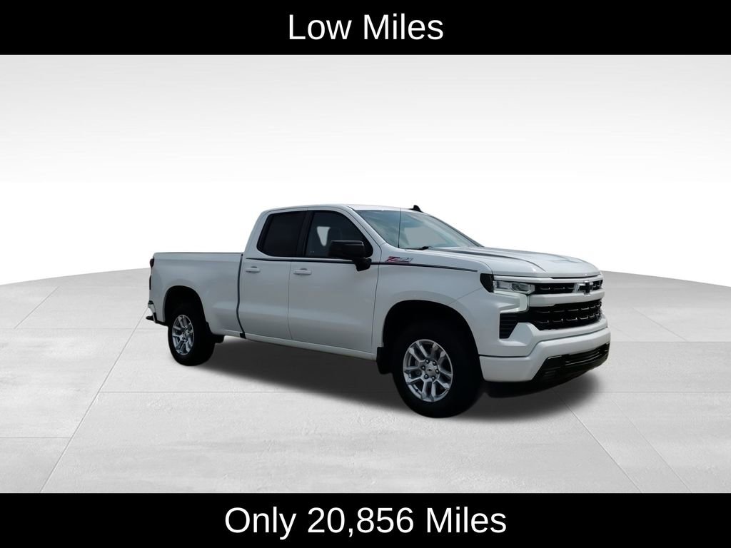 Certified 2022 Chevrolet Silverado 1500 RST w/ Convenience Package II image 2