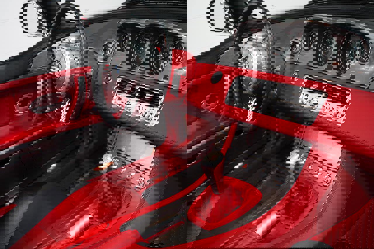 Used 2000 BMW Z8 RWD image 8