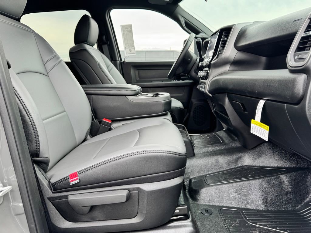 New 2026 RAM 5500 Tradesman AWD/4WD image 14