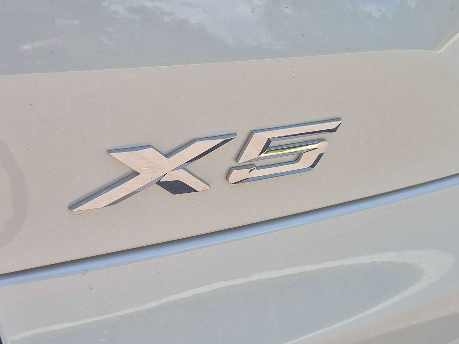 New 2026 BMW X5 xDrive50e w/ M Sport Package AWD/4WD image 12