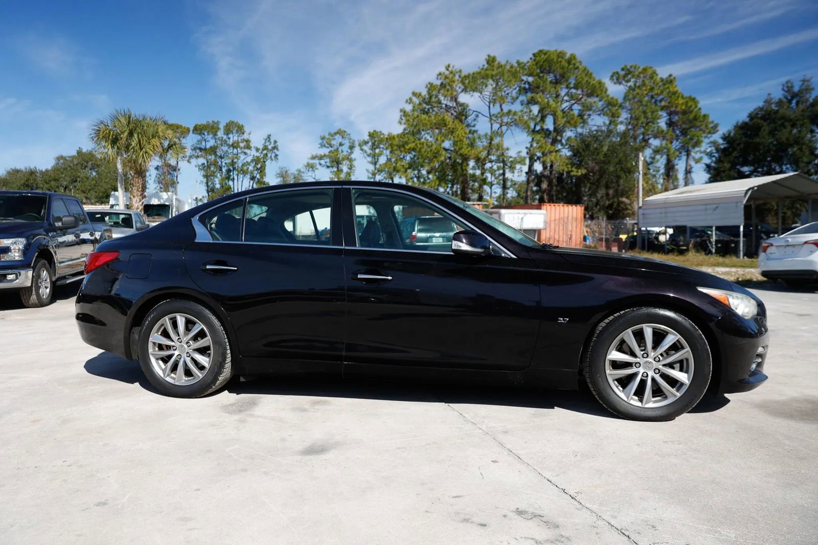 Used 2014 INFINITI Q50 Premium w/ Navigation Package image 9