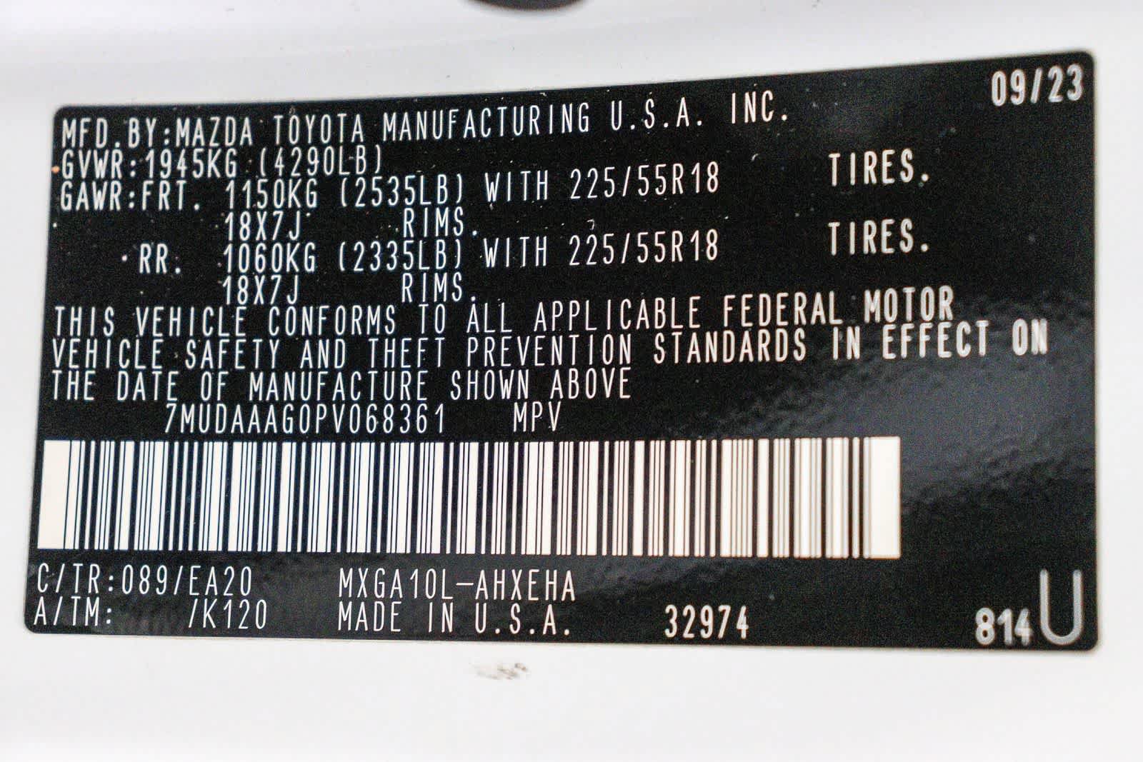 Used 2023 Toyota Corolla Cross XLE w/ Convenience Package FWD image 24