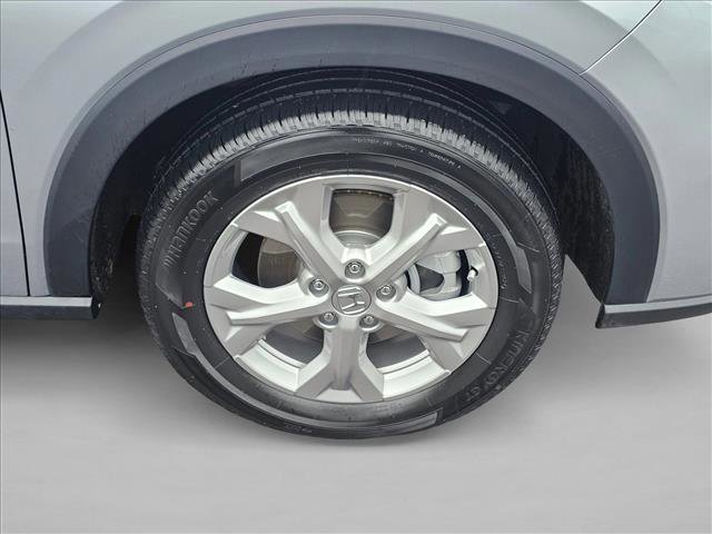 Used 2025 Honda HR-V LX image 9