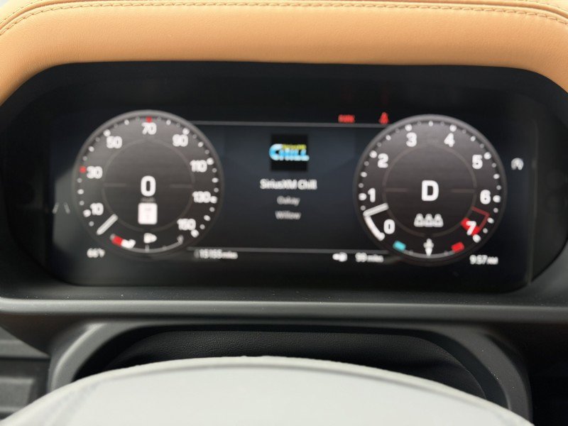 Used 2024 Land Rover Defender 110 V8 image 30