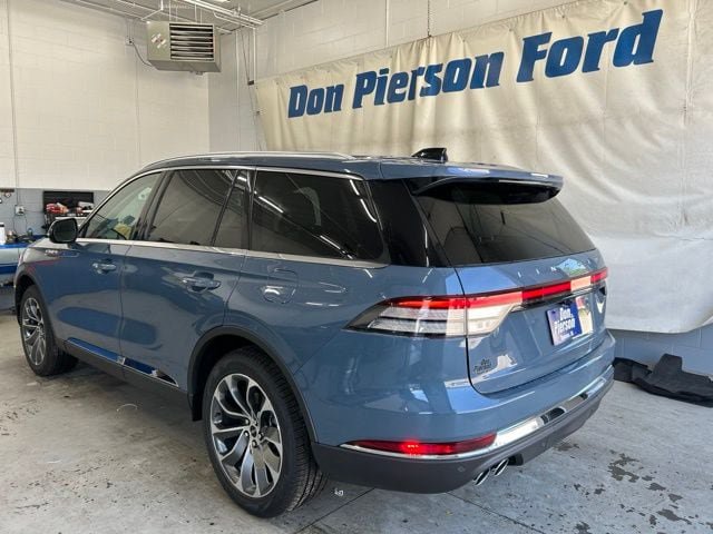 New 2026 Lincoln Aviator AWD image 8